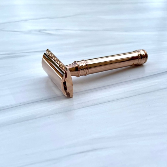 New - Never Used - Rose Gold Double Edge Safety Razor by Edwin Jagger - Picture 2 of 8